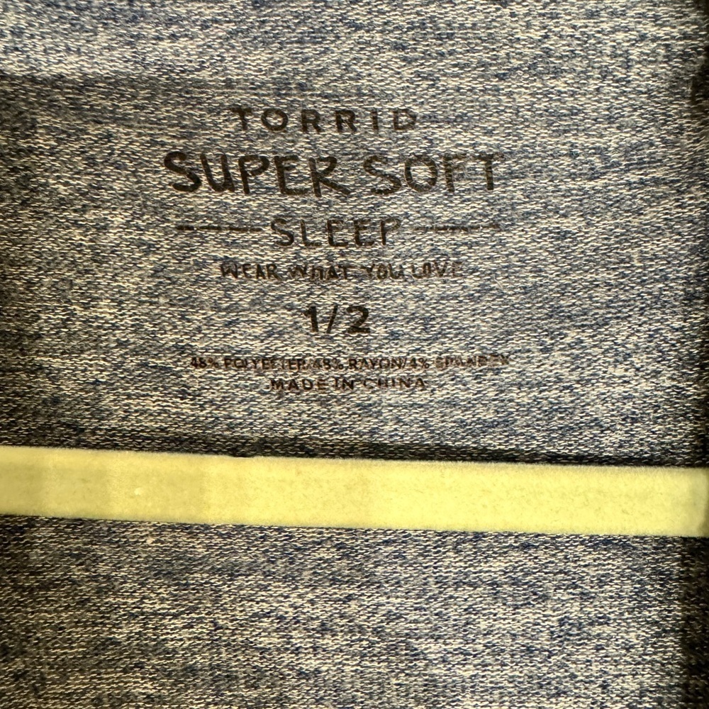 Torrid Super Soft Sleep Robe - Picture 3 of 5